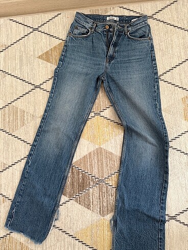 Pull and bear jeans