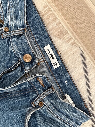 Pull and Bear Pull and bear jeans