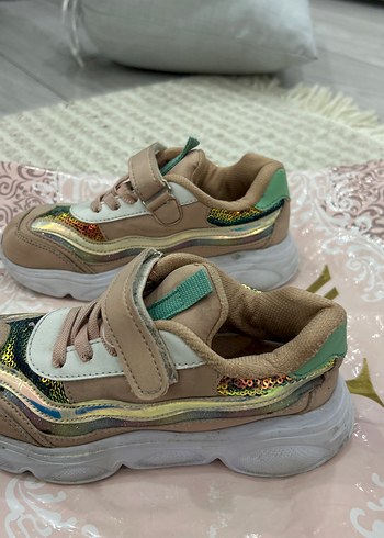 Kız Çocuk Çok Renkli Desenli Spor Ayakkabı - Görsel 3