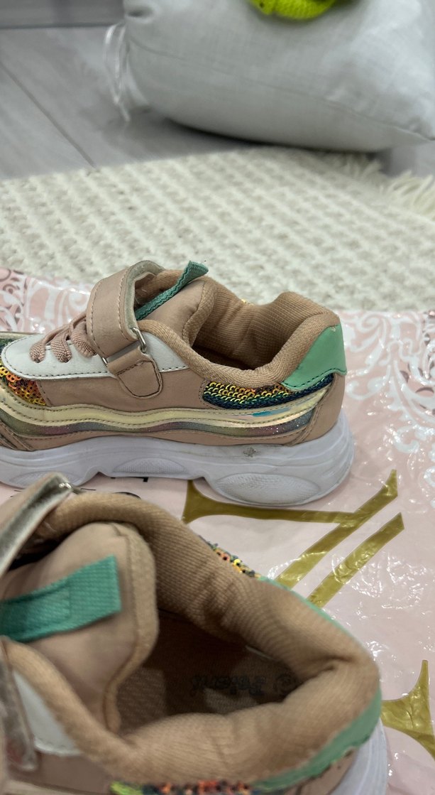 Kız Çocuk Çok Renkli Desenli Spor Ayakkabı - Görsel 4