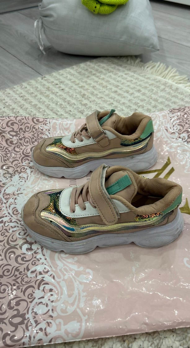 Kız Çocuk Çok Renkli Desenli Spor Ayakkabı - Görsel 2