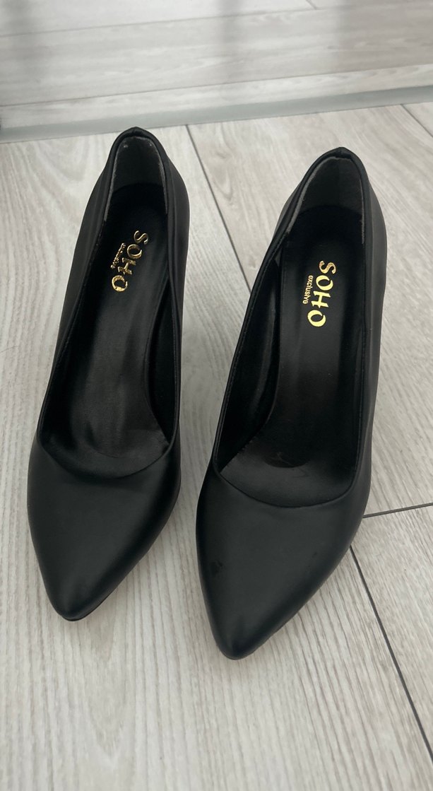 Siyah Parlak Stiletto Topuklu Kadın Ayakkabı - Görsel 2