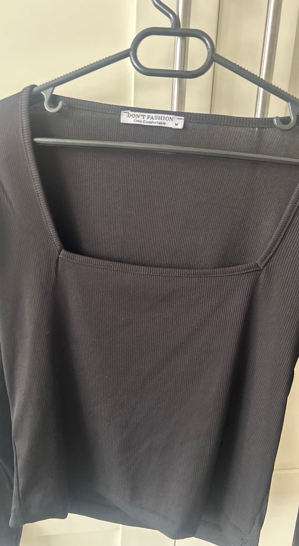 Siyah Uzun Kollu Kadın Bluz - Görsel 3