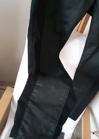 Kadın Siyah Kemerli Regular Fit Denim Pantolon - Görsel 2