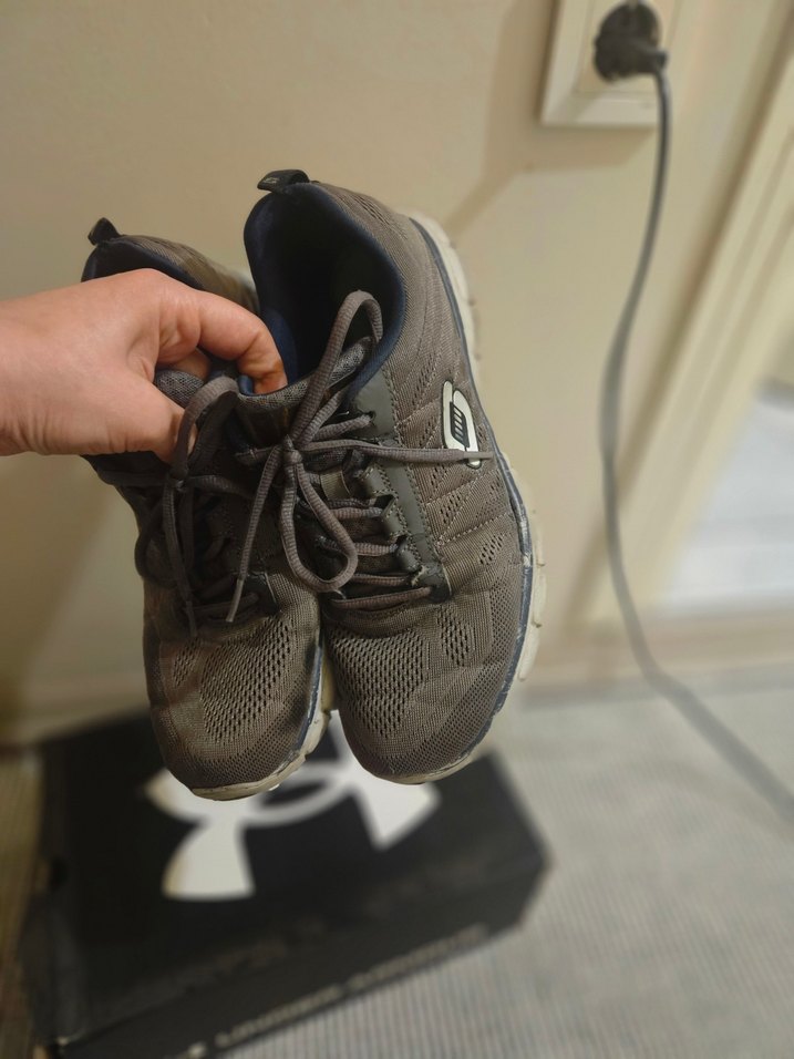 Gri Erkek Spor Ayakkabı Bağcıkları - Görsel 3