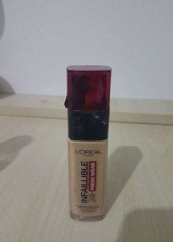 L'Oreal Infallible 24H Fresh Wear Fondöten