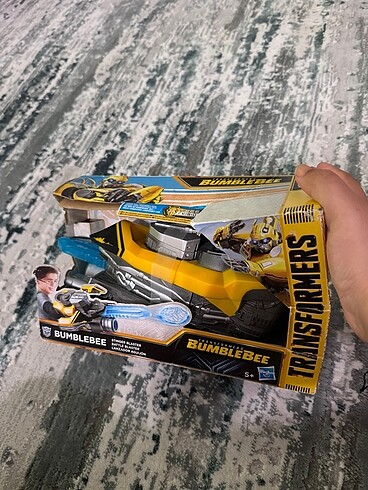 Transformers Bumblebee Fırlatıcı