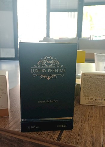 Diğer Kadın Parfümü 100 ml