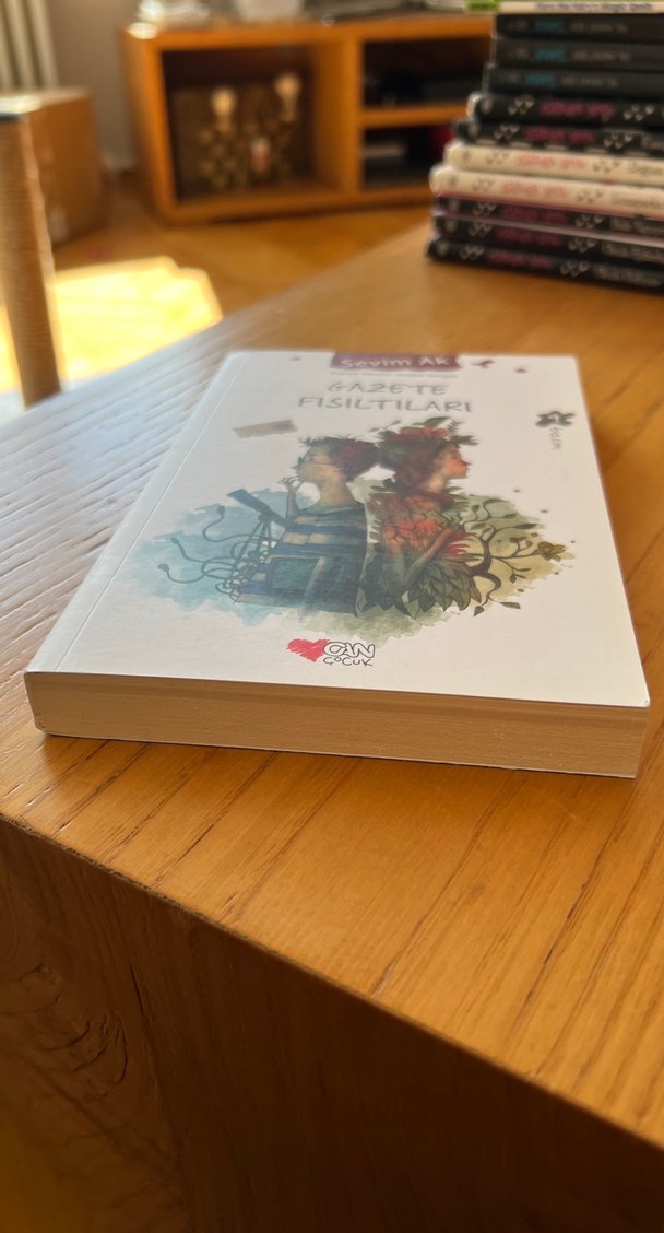 Gazete Fısıltıları - Sevim Ak - Görsel 3