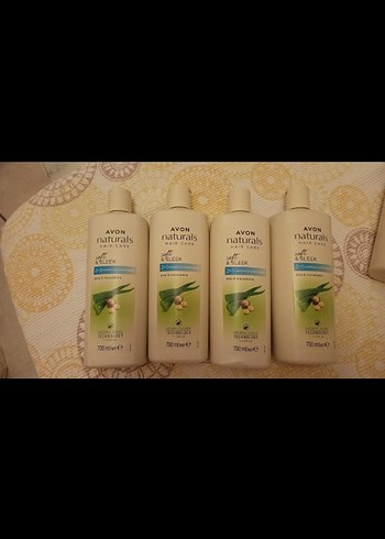 Avon Naturals Yumuşatıcı Şampuan 700 ml Adet fiyatı