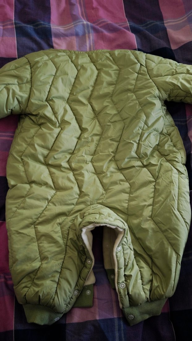 Yeşil Bebek Tulumu Düğmeli, Yumuşak Kumaş - Görsel 2