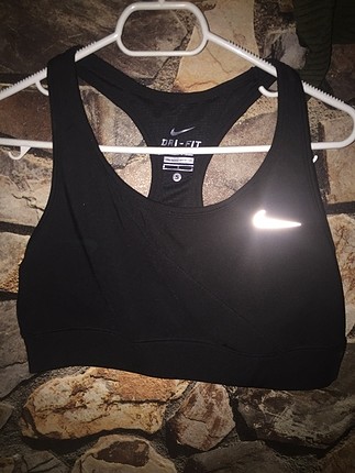 Orijinal Nike büstiyer
