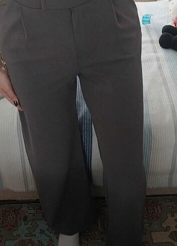 Gri pantolon