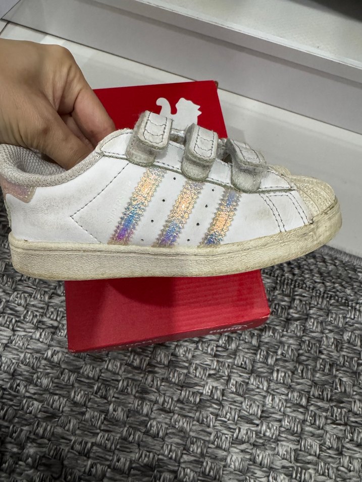 Adidas süperstar spor ayakkabı - Görsel 2