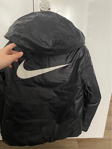 s Beden Nike mont