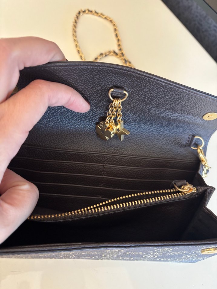 Zincir Detaylı Yılan derisi orjınal vakko çanta - Görsel 4