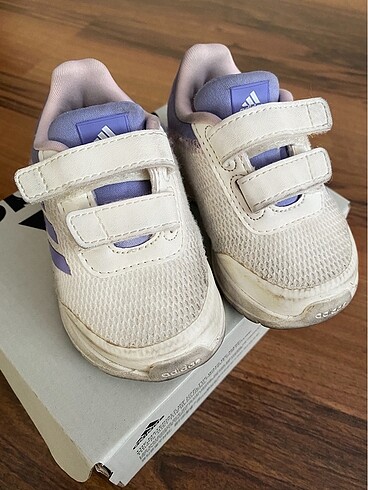 Adidas Orjınal Adidas bebek ayakkabısı