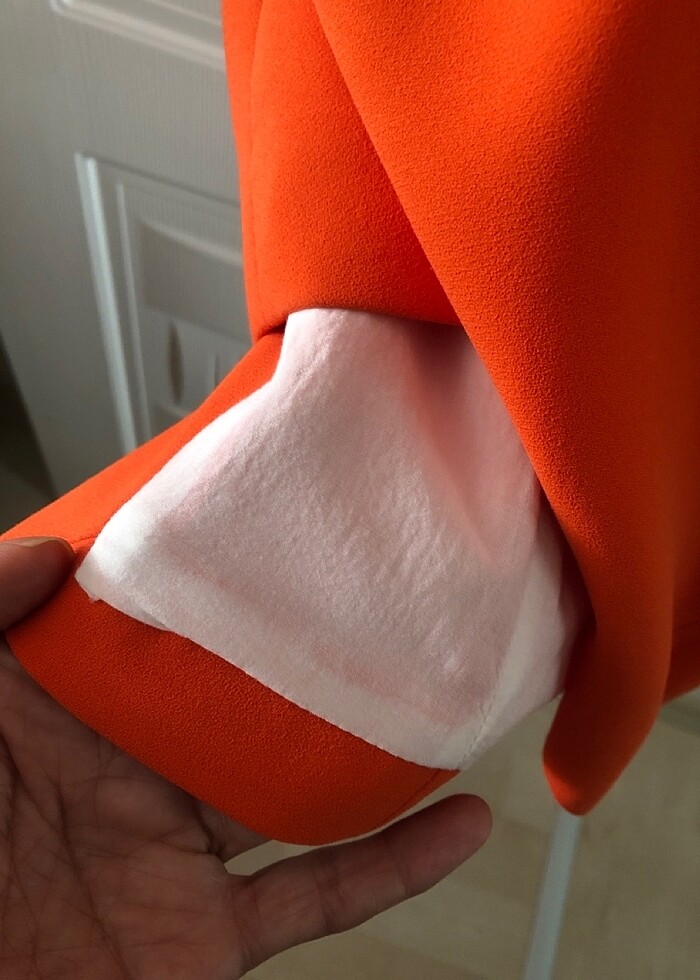 Kolsuz kullanılmamış orange elbise - Görsel 2