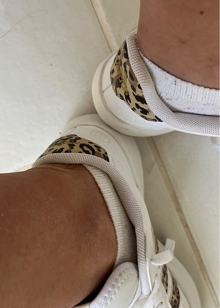 Adidas kadın spor ayakkabı - Görsel 2