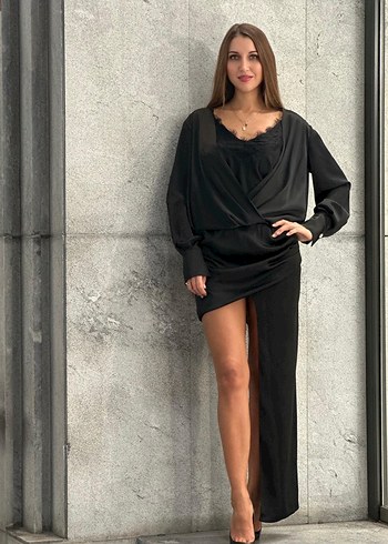 Uzun Siyah V Yaka Drapeli Kadın Abiye Elbise - Görsel 3