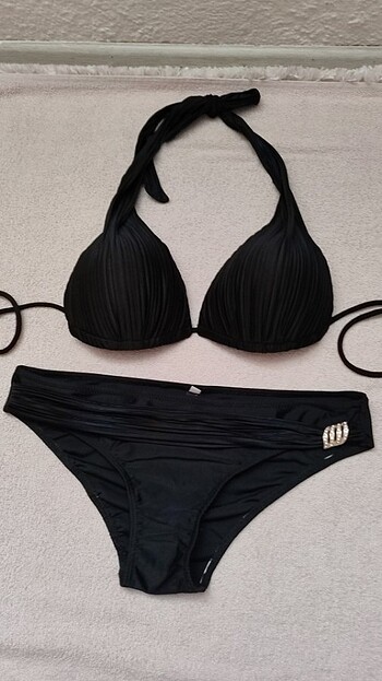 40 Beden Bikini takımı