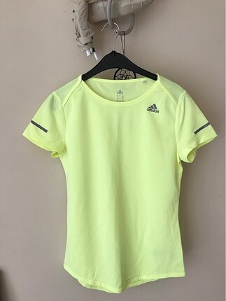 Orijinal Adidas