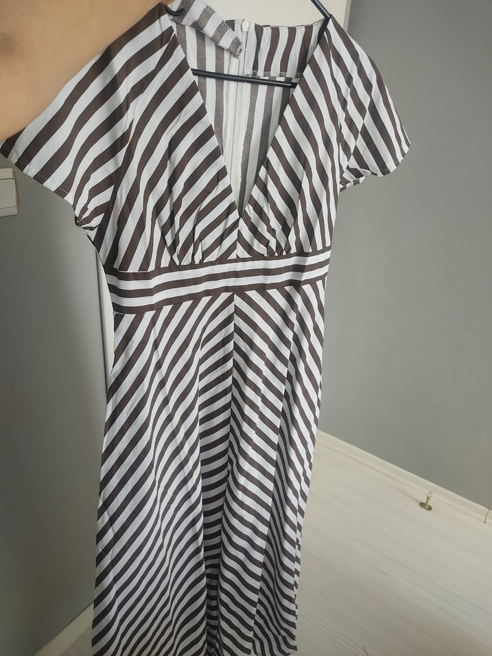 V Yaka Çizgili Hamile Midi Elbise - Görsel 2