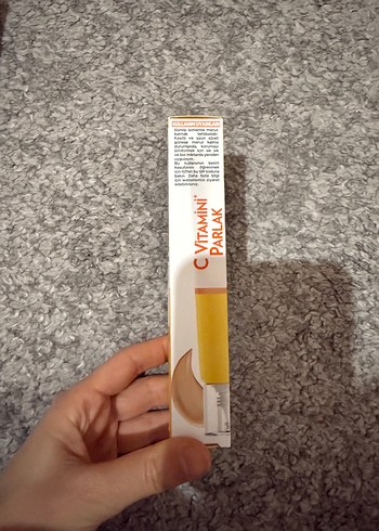 Garnier C Vitamini Parlak Yüz Kremi SPF 50+ - Görsel 2