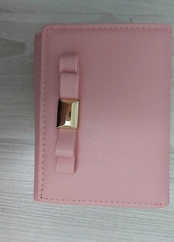 Pembe Cüzdan