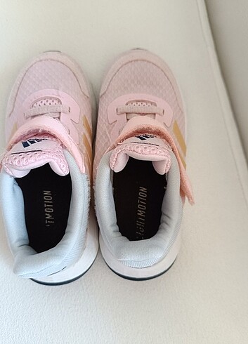26 Beden pembe Renk Adidas Spor ayakkabı 
