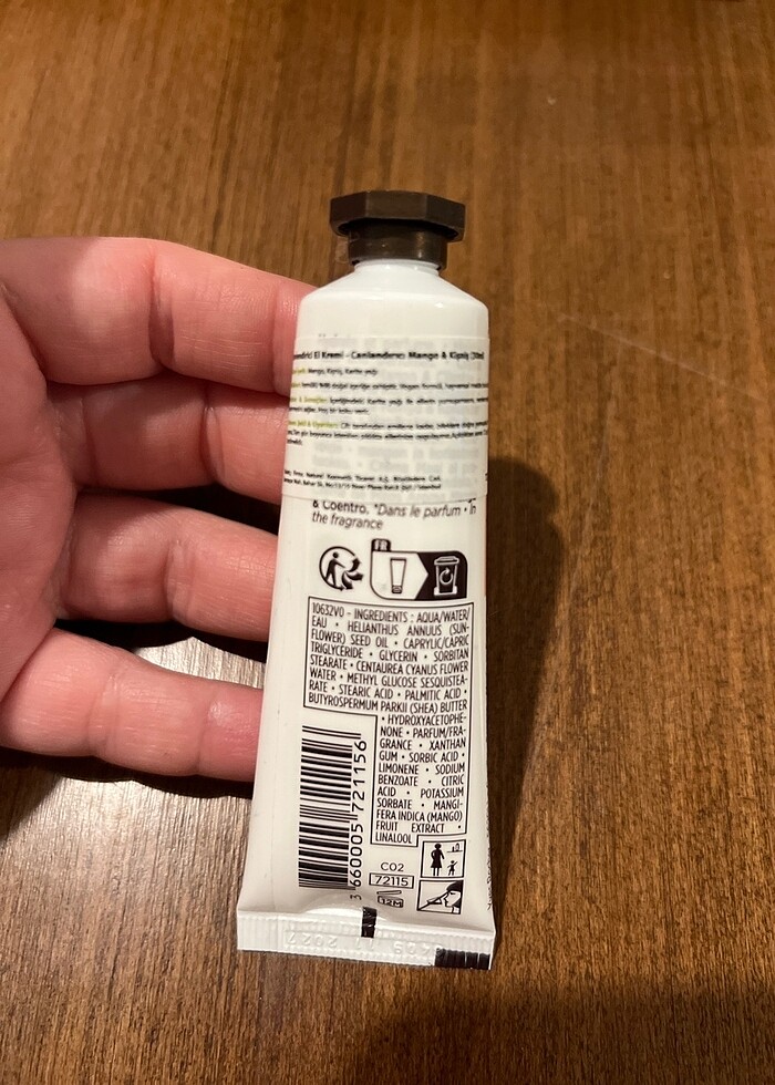 Yves Rocher 30 ML Nemlendirici El Kremi- Canlandırıcı Mango Kişn - Görsel 2