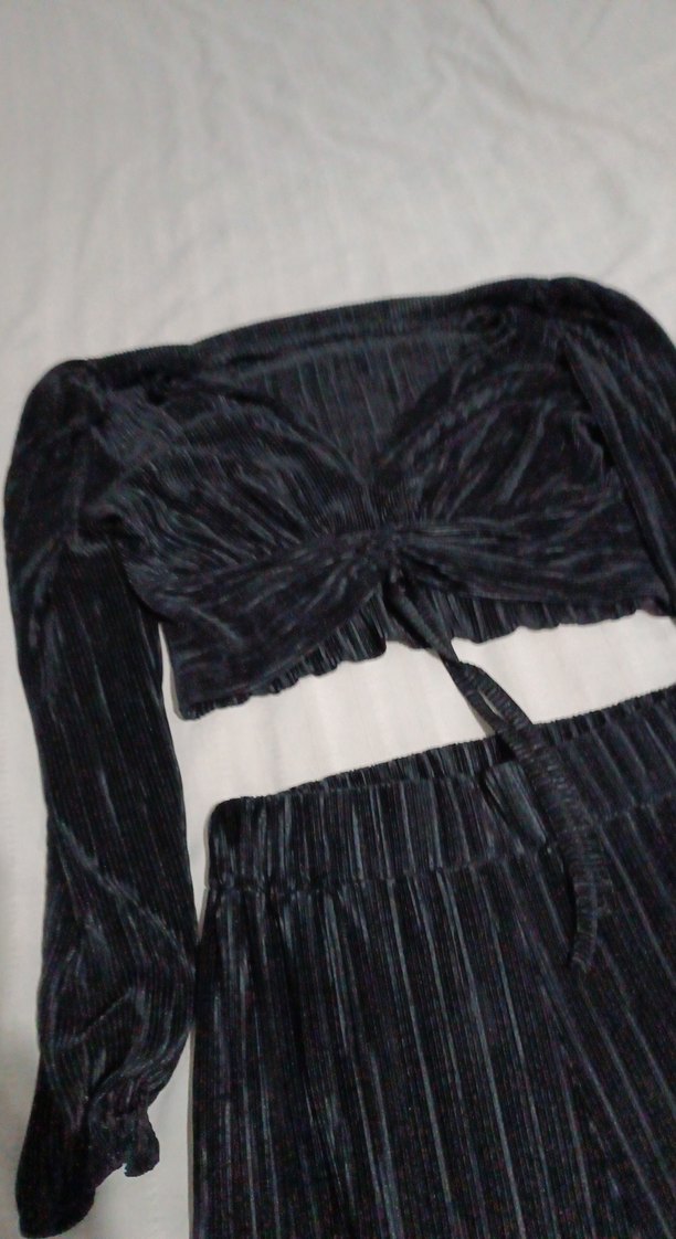 Kadın Siyah Piliseli takim - Görsel 3