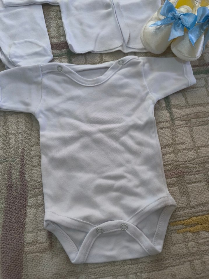 Bebek Beyaz Pamuklu 5 Parça hastane çıkışı - Görsel 2