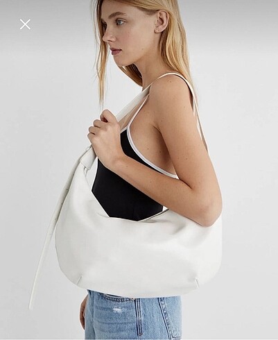 stradivarius etiketli çanta