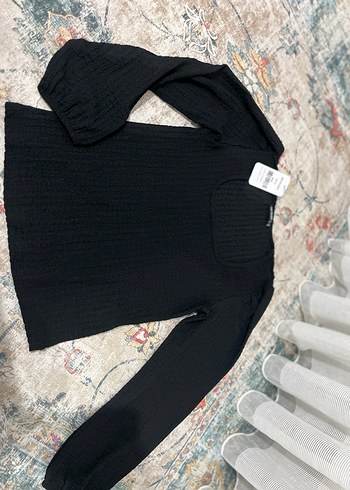 Siyah Bürümcük Uzun Kollu Bluz - Görsel 4