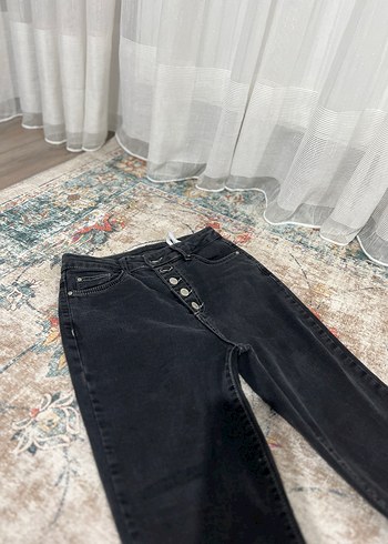 Düğmeli Gri Kadın Midi Denim Pantolon - Görsel 4