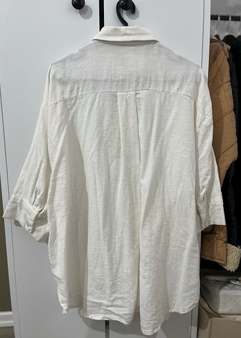 Düğmeli Beyaz Keten Kadın Gömlek - Görsel 4