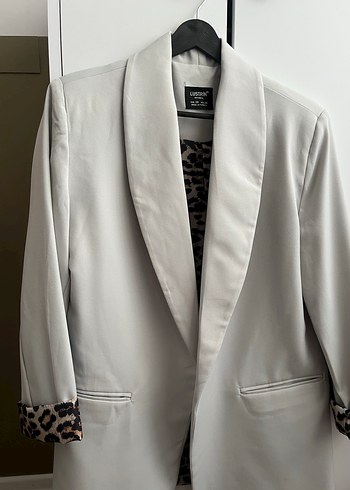 Leopar Desenli Gri Kadın Blazer Ceket - Görsel 8