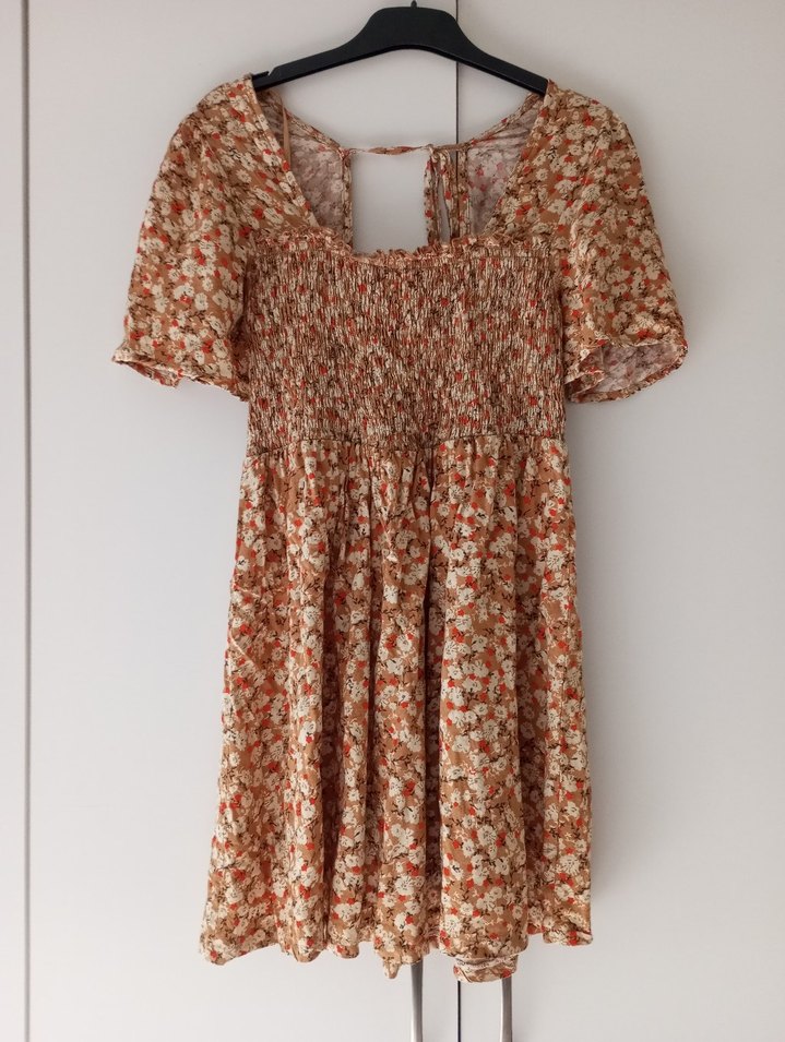 Bohem Tarzı Çiçek Desenli Mini Elbise - Görsel 2