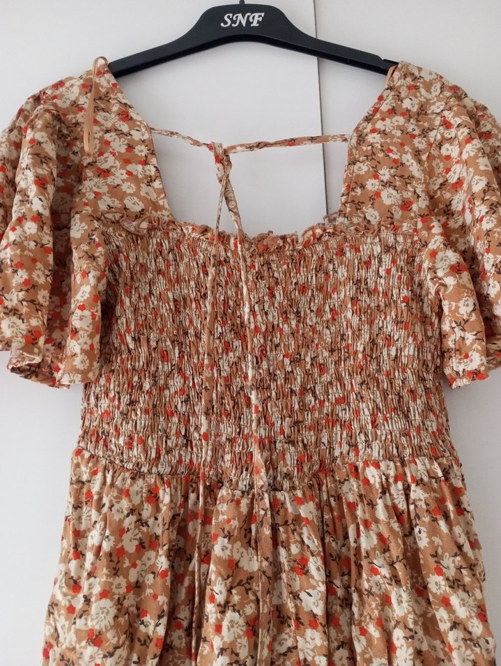 Bohem Tarzı Çiçek Desenli Mini Elbise - Görsel 3