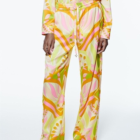 Zara desenli pantolon