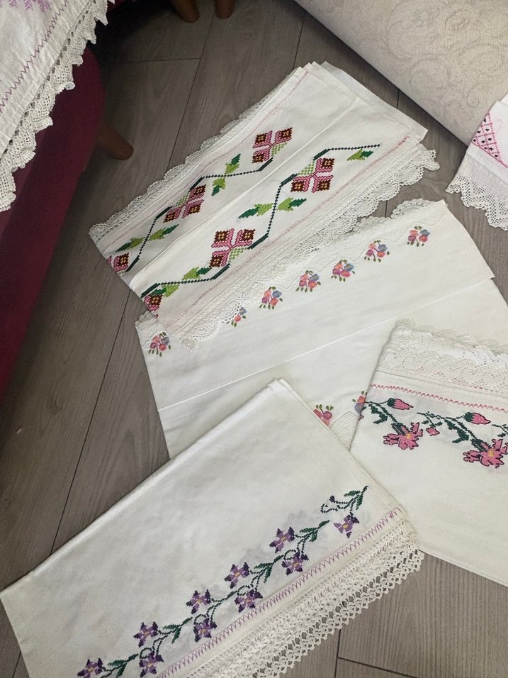 Kanaviçe yatak ucu - Görsel 2