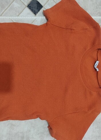 Crop t-shirt 