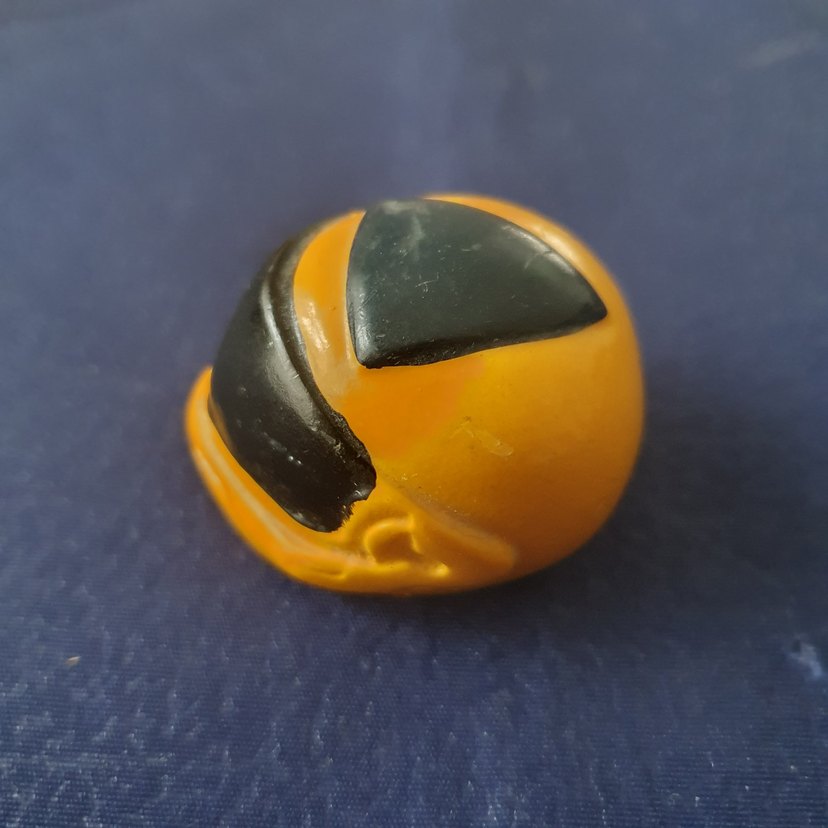 Sarı Siyah Motosiklet Kaskı (Model) - Görsel 4