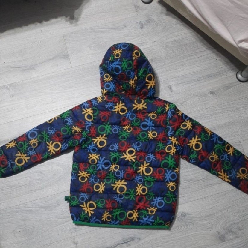 Benetton Renkli Kapüşonlu Erkek Çocuk Mont - Görsel 2