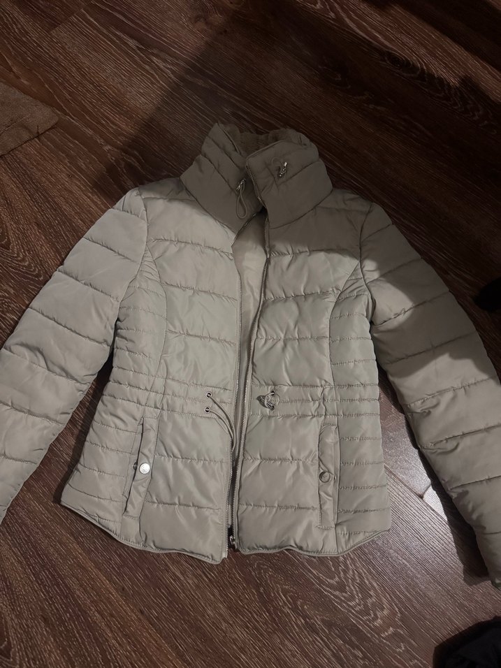 Kürklü Bej Kadın Kısa Kışlık Mont - Görsel 3