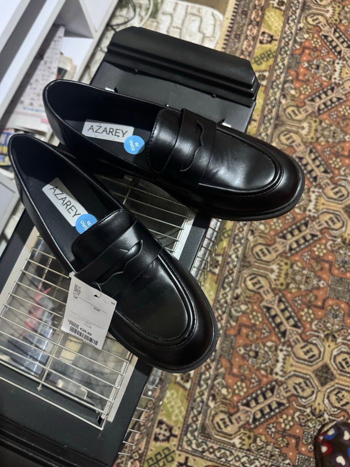 Kızak Tokalı Siyah Günlük Ayakkabı - Görsel 2