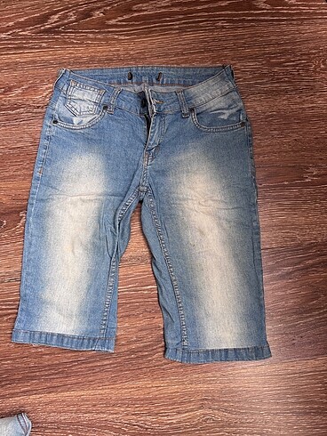 Diğer 2 adet kot pantolon