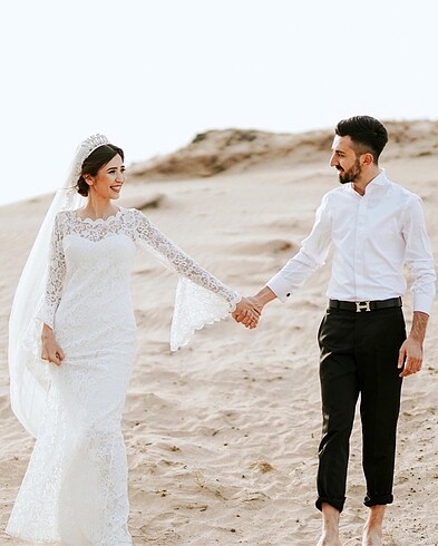 Nikah / düğün elbisesi