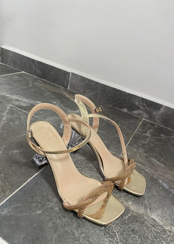 Ayakkabı topuklu - Görsel 2